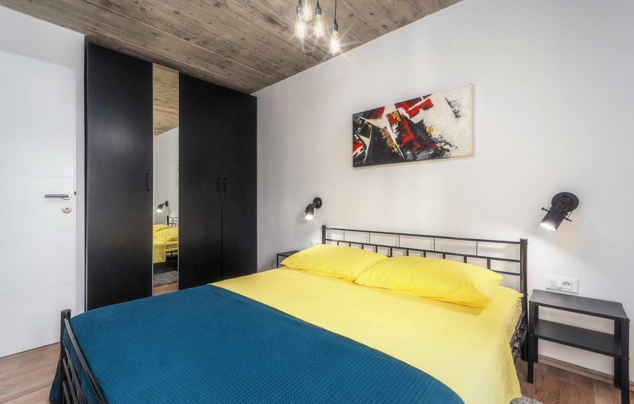 Orion Apartment Porec Exterior photo